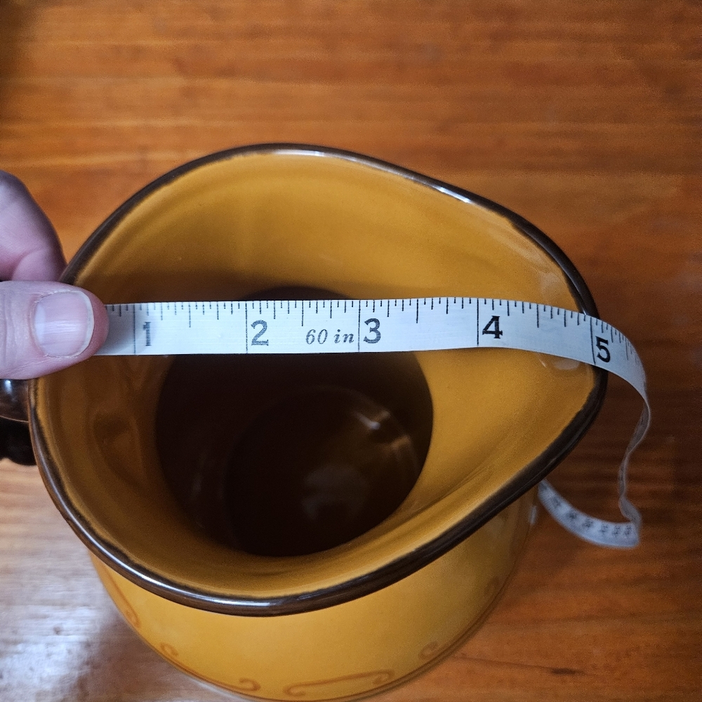Celebrating Home 3 QT Pitcher Tuscan Gold Stoneware! - Picture 6 of 7